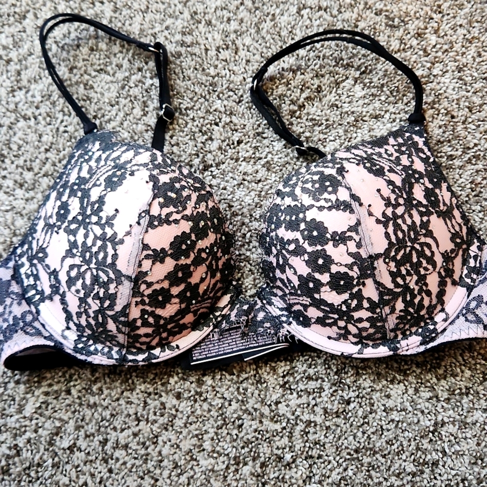 Womens Victoria's Secret Bra